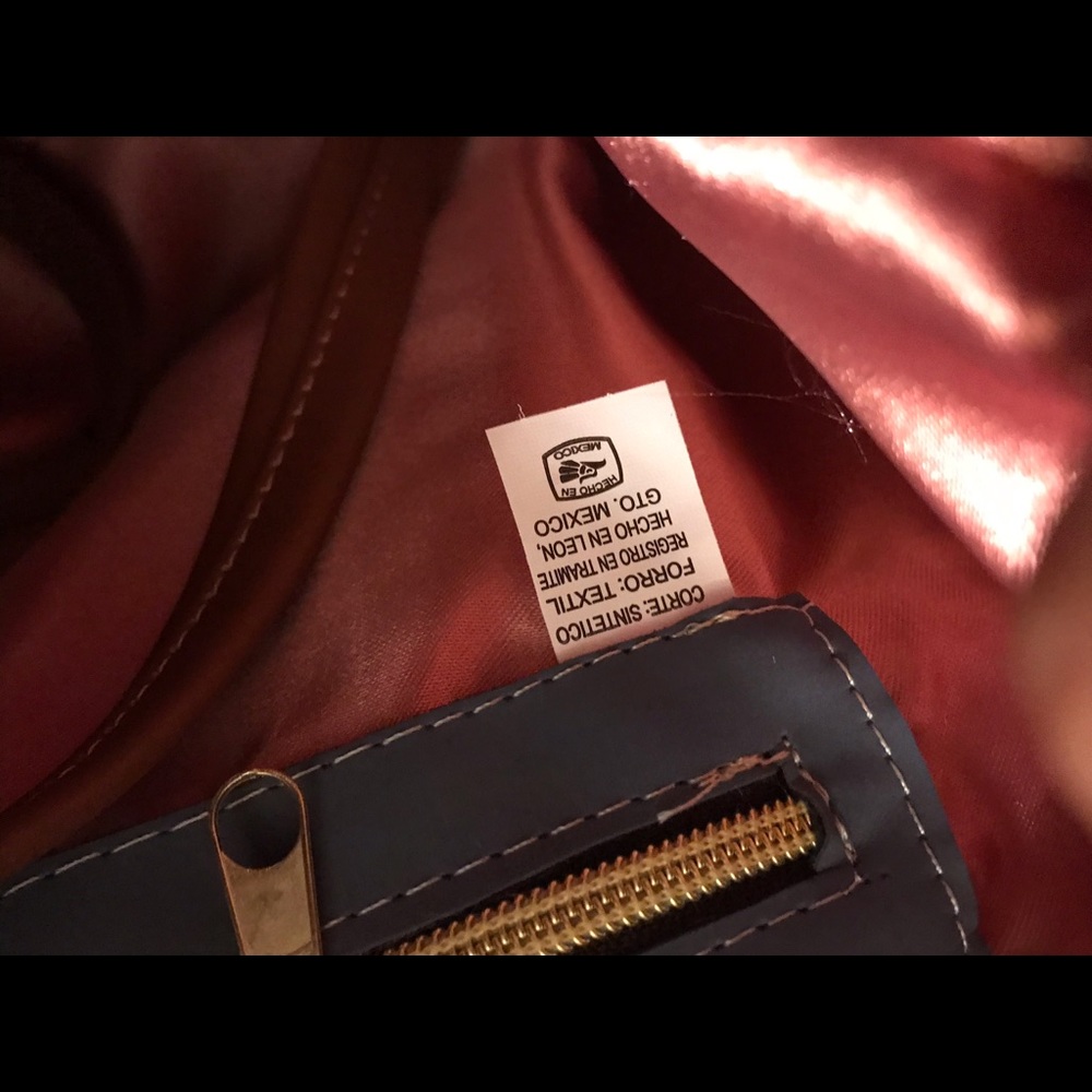 Make Up Hand Bag - image 6